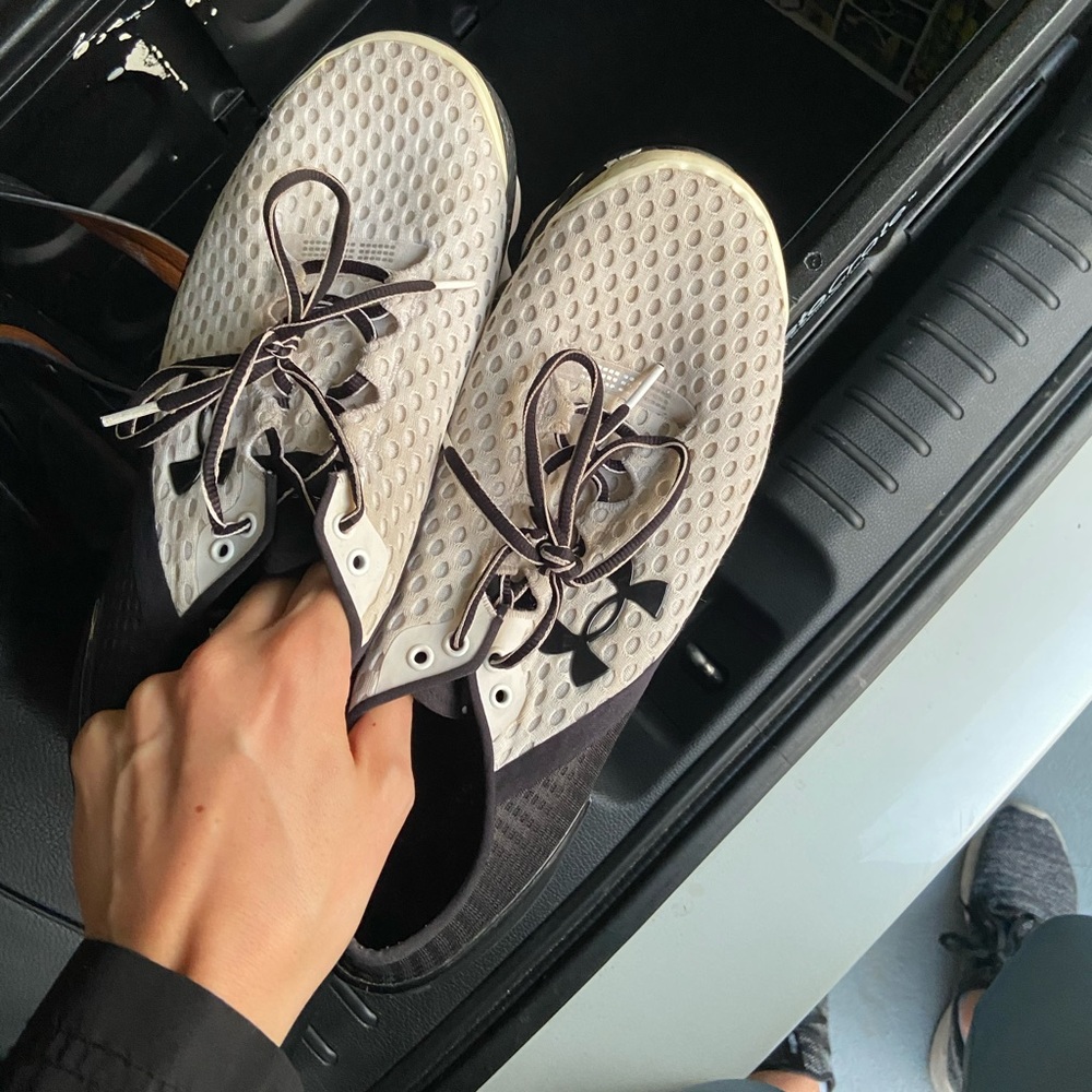 Men’s black and white underarmour shoes